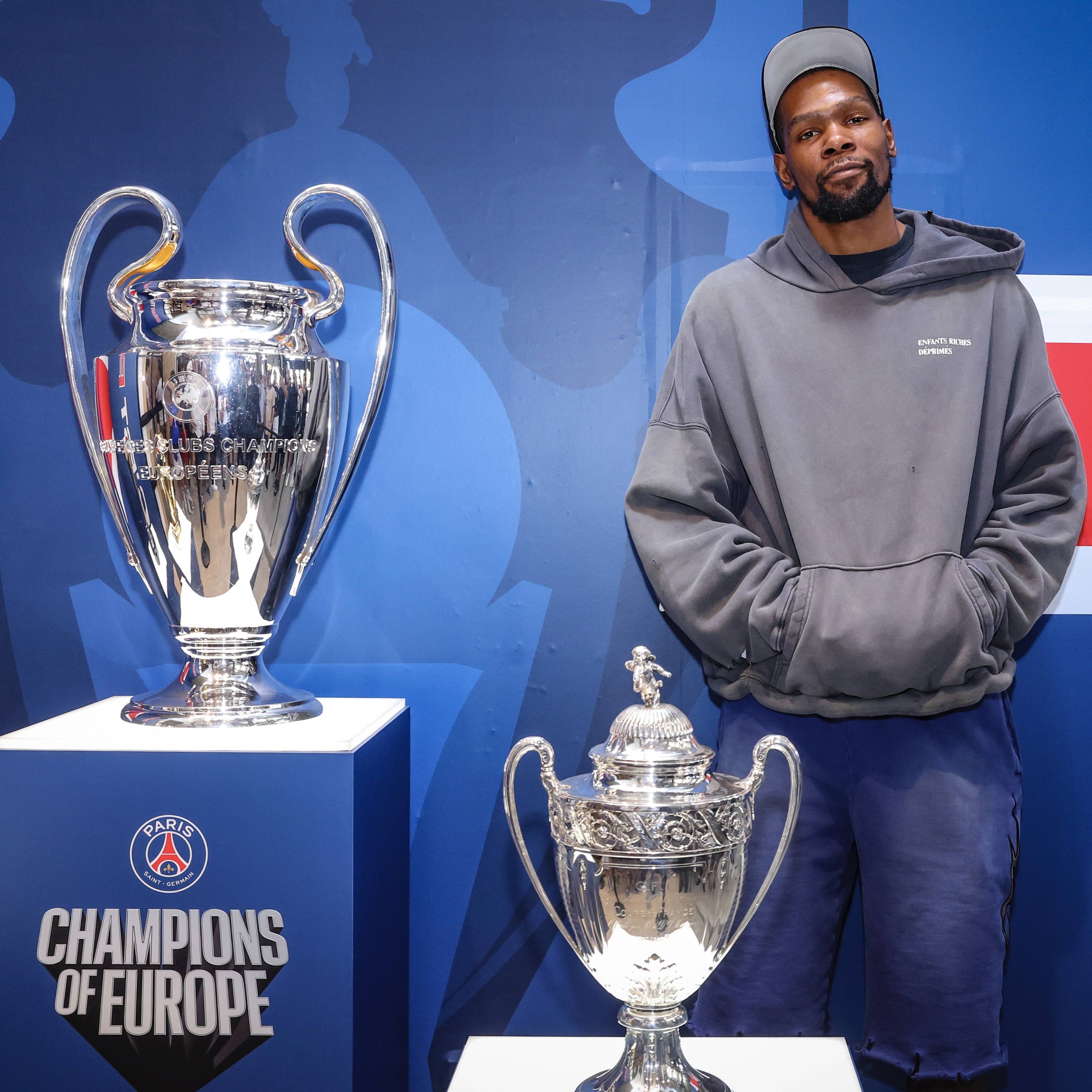 队报：杜兰特获巴黎约1%股权，考虑到巴黎估值超40亿欧已不少了