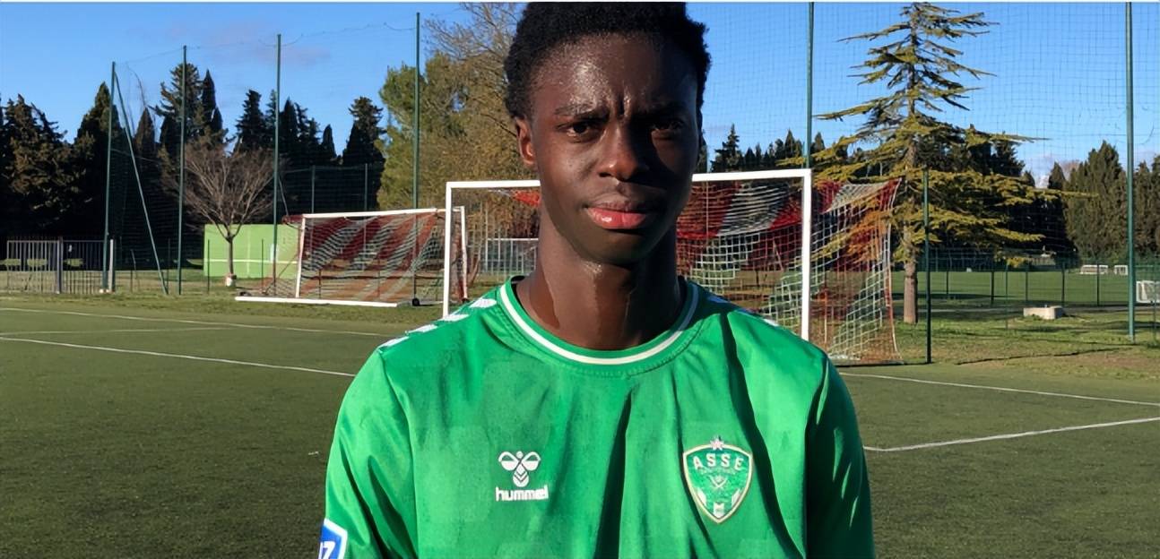 国米看上17岁法国中场天才新星,人称新博格巴,德甲豪强也来抢人