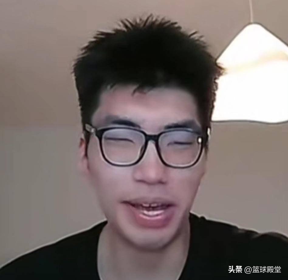 余嘉豪欧洲首秀后直播:西甲西乙差距不大,但强度拉满!