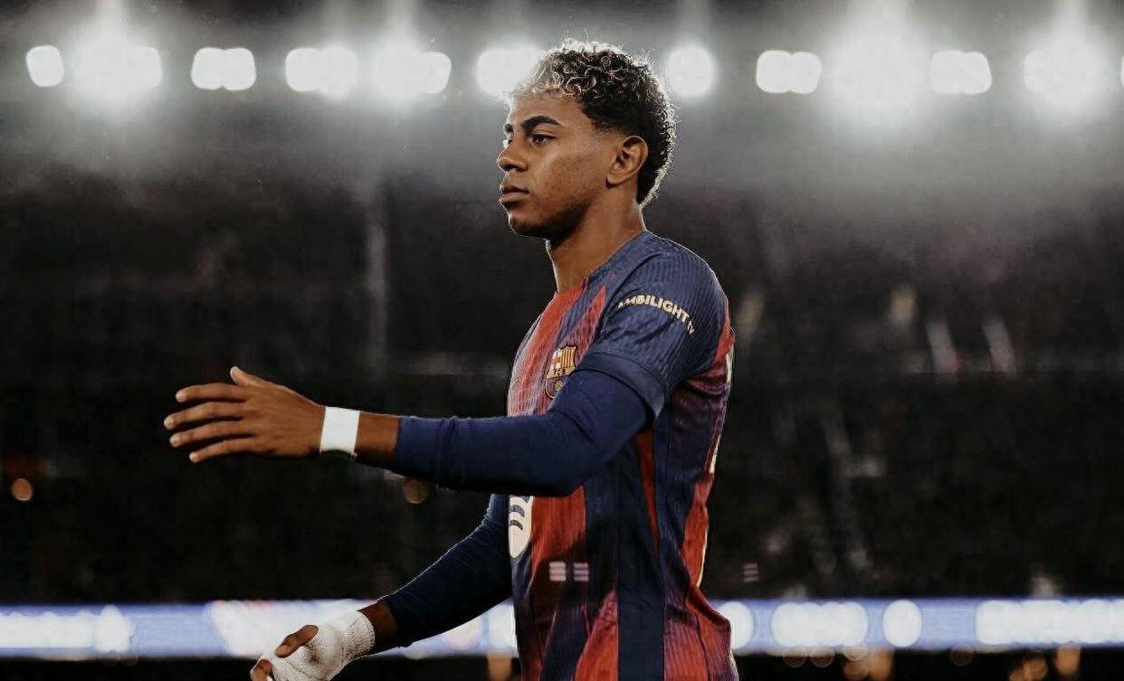 超越姆巴佩!亚马尔14球参与创纪录,巴萨2-1逆转剑指16强